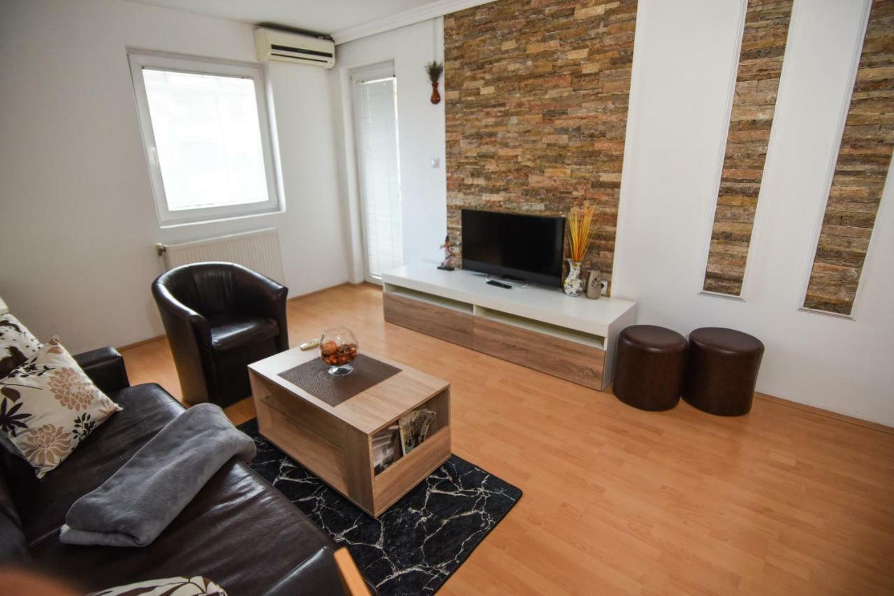 Victoria Apartment - Excellent Choice - Near Center Escópia Exterior foto