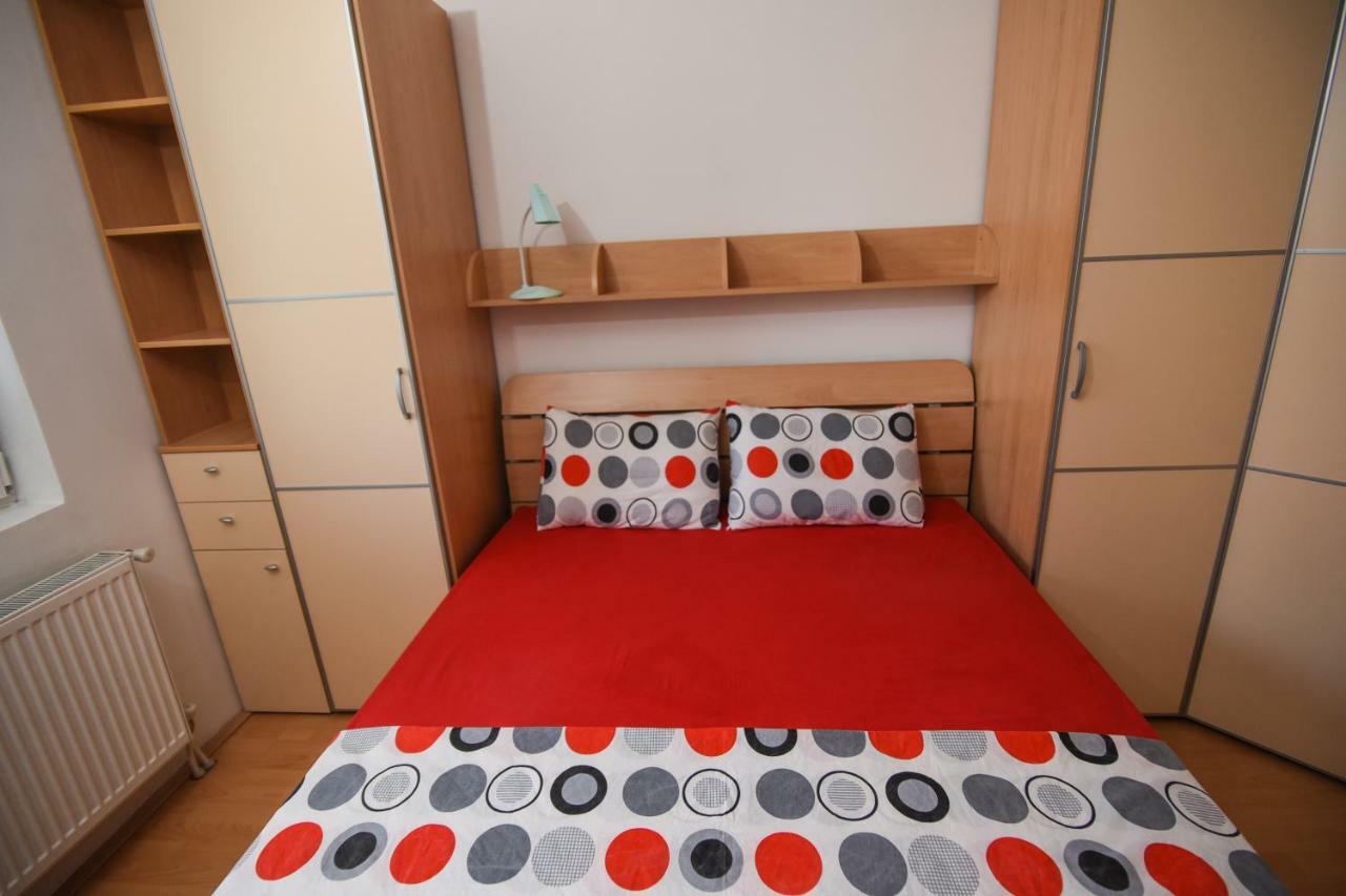 Victoria Apartment - Excellent Choice - Near Center Escópia Exterior foto