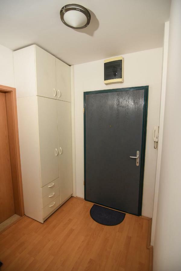 Victoria Apartment - Excellent Choice - Near Center Escópia Exterior foto