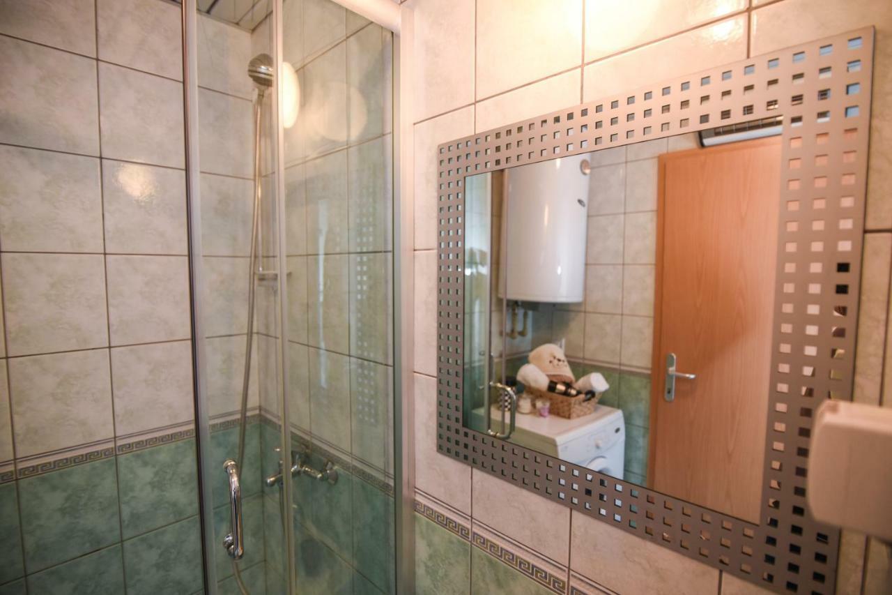 Victoria Apartment - Excellent Choice - Near Center Escópia Exterior foto